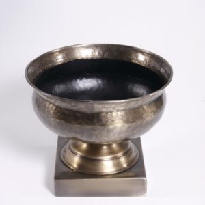 Planter P0001