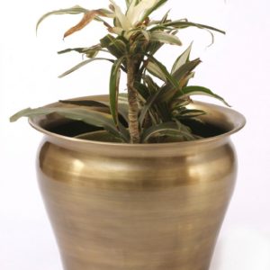 Planter P0025