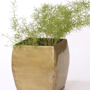 Planter P0185